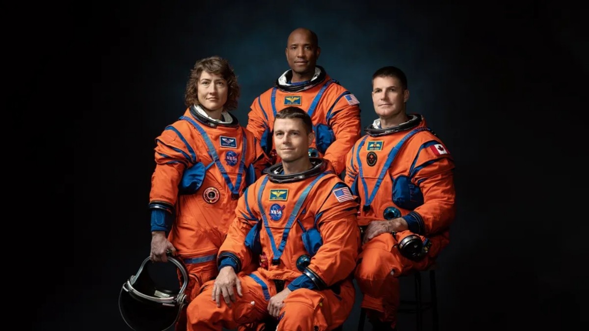 NASA의 리드 와이즈먼, 빅터 글로버, 크리스티나 코흐와 CSA(캐나다 우주국) 우주비행사 제레미 한센 / 나사 홈페이지
