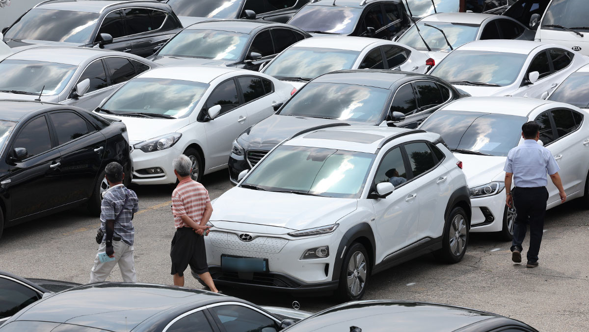 장안평 중고차시장에 있는 매물들. / 뉴스1