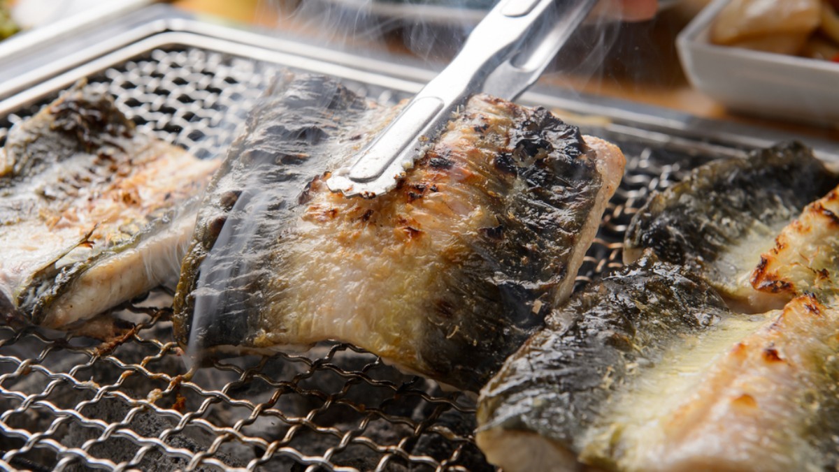 생선구이 자료사진 / photohwan-shutterstock.com