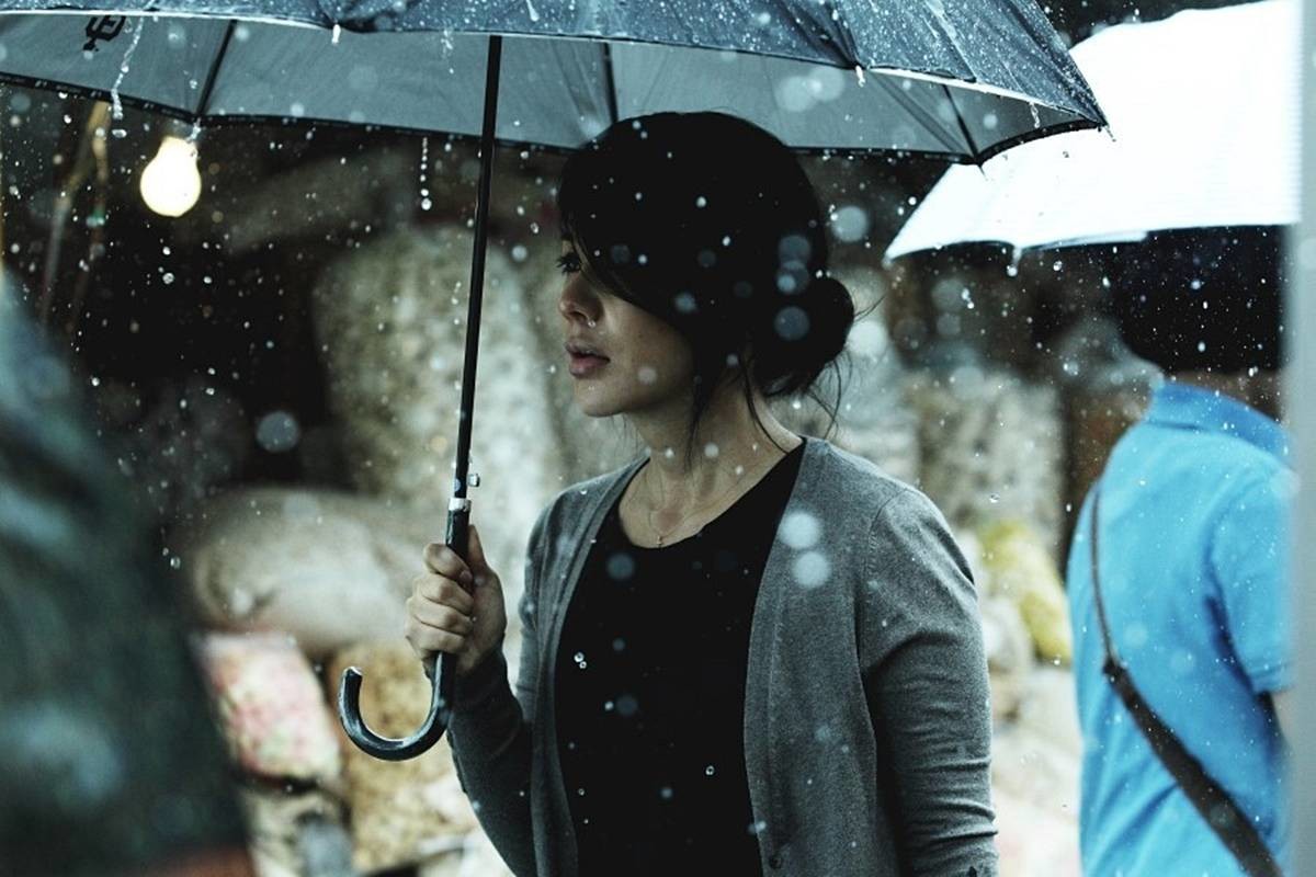 눈물 연기로 박스오피스 사로잡은 엄정화 / (주)NEW