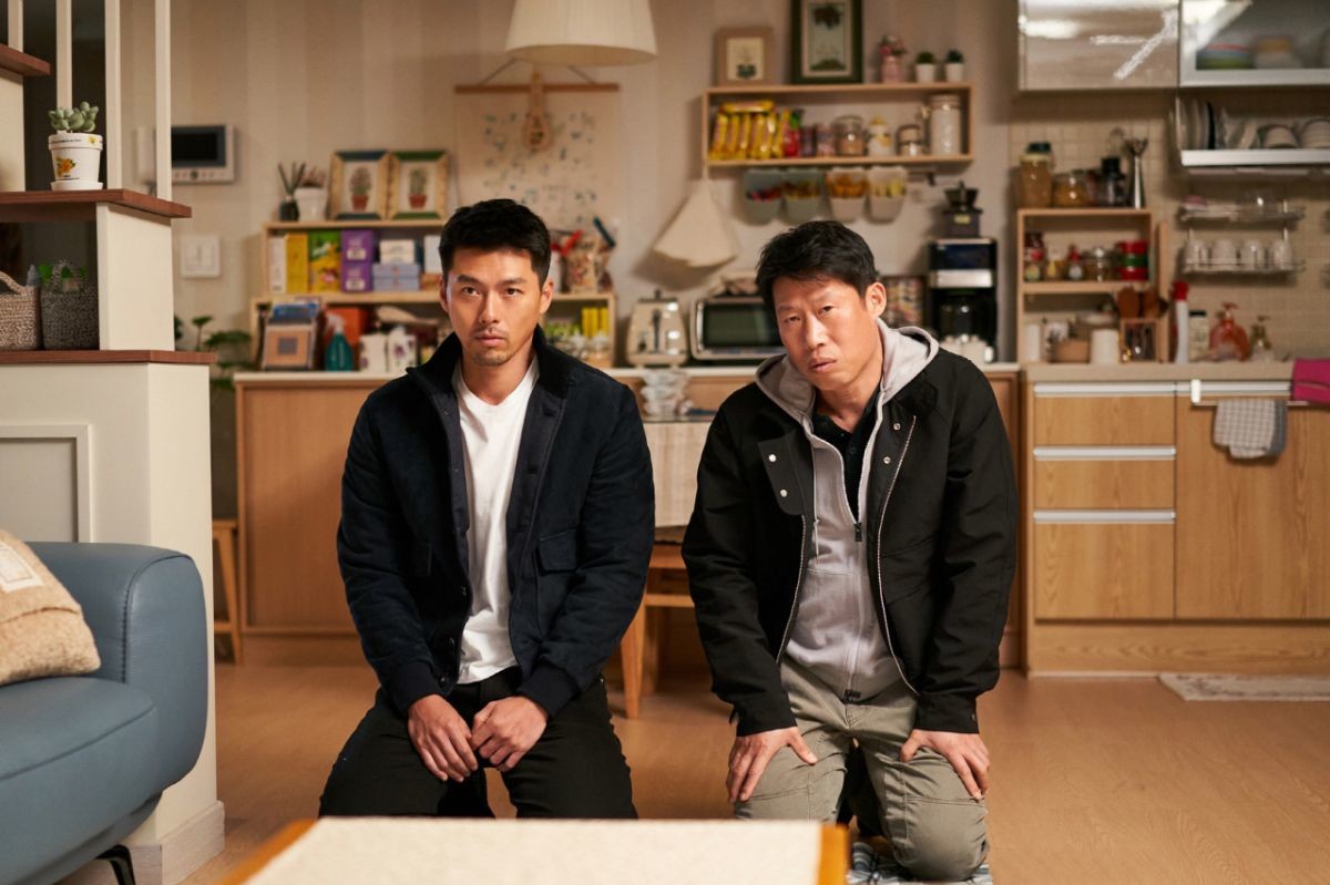 '공조' 시리즈 주연 현빈과 유해진. '공조2: 인터내셔날' 스틸컷. / CJ ENM MOVIE 제공