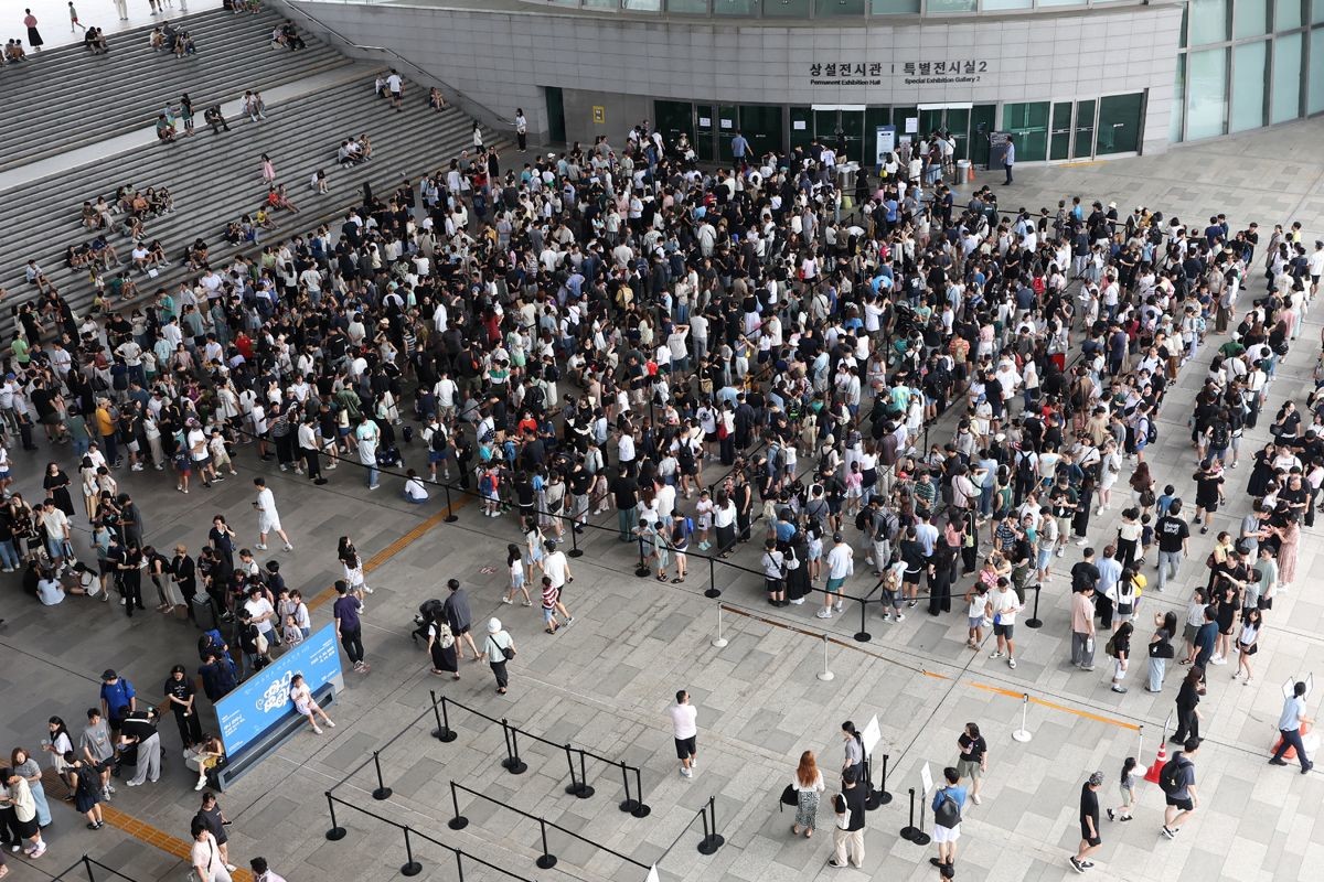 북적이는 국립중앙박물관 / 뉴스1