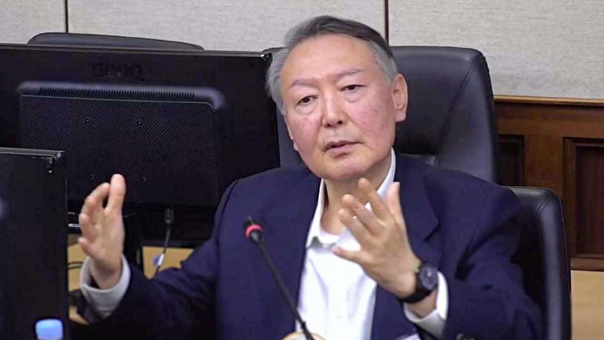 윤석열 전 대통령이 지난해 12월 26일서울 서초구 중앙지방법원에서 열린 고위공직자범죄수사처(공수처) 체포영장 집행 방해 및 국무위원 심의권 침해 1심 결심 공판에서 최후 진술을 하고 있다. / 중앙지법 제공-뉴스1