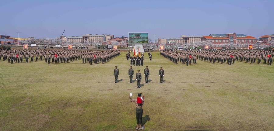 해병대 교육훈련단 신병 1327기 수료식 모습 / 이하 부대 제공
