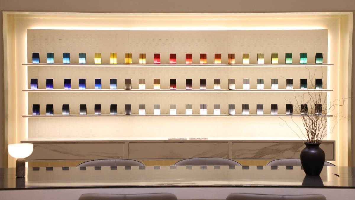 SV 비스포크 스튜디오에 전시된 컬러칩. / 권혁재 PD