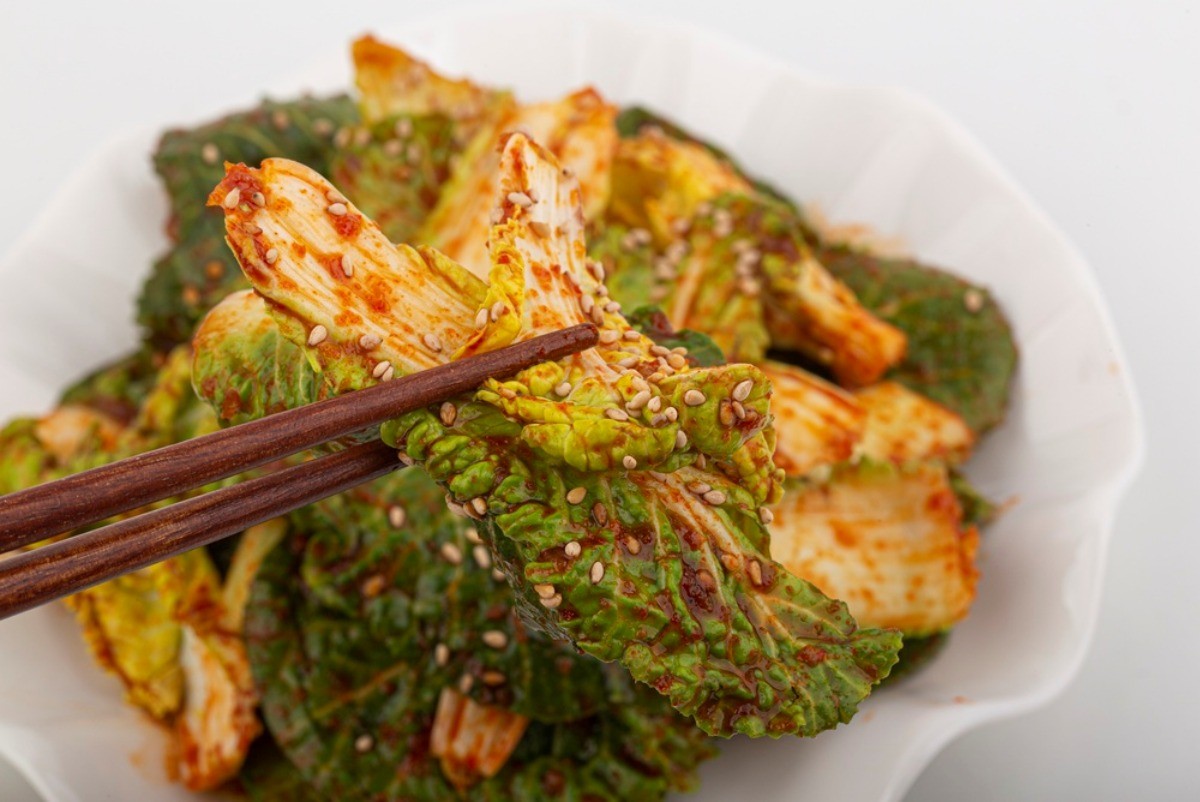 봄동무침 / mujijoa79-shutterstock.com