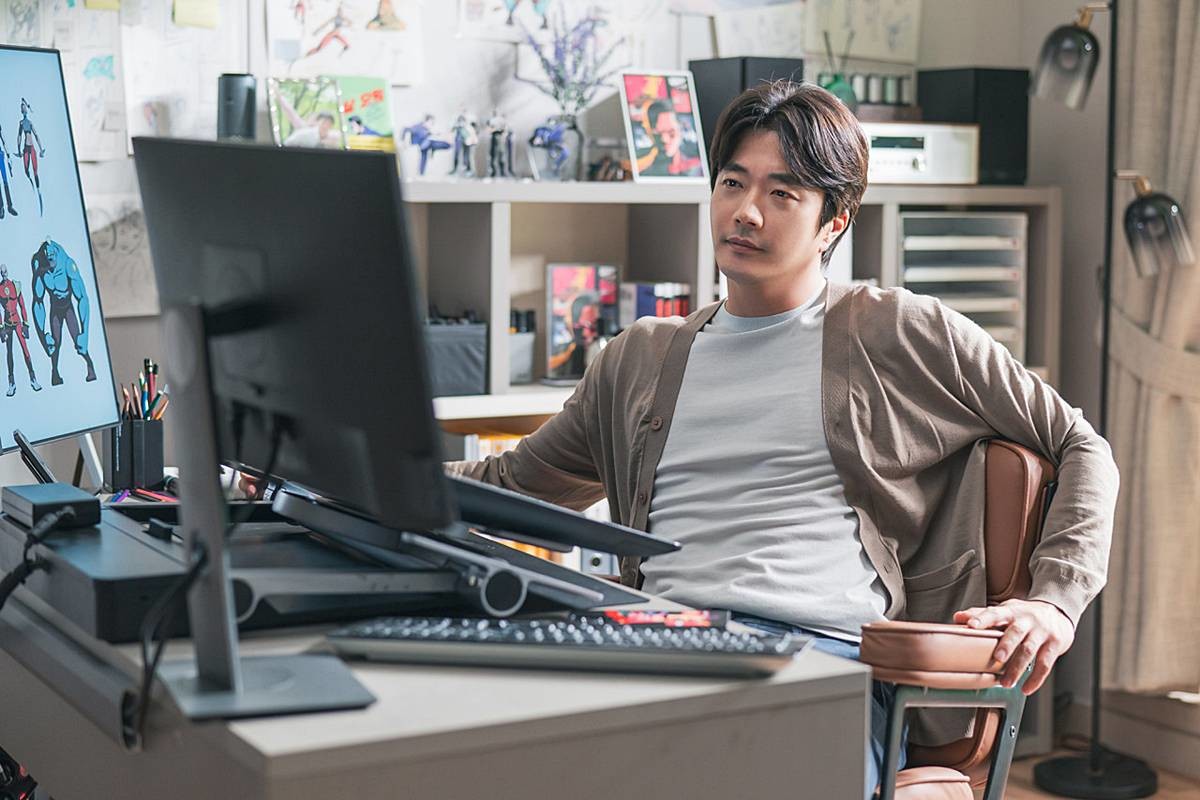 개봉 첫날 '하얼빈' 꺾고 1위     / (주)바이포엠스튜디오