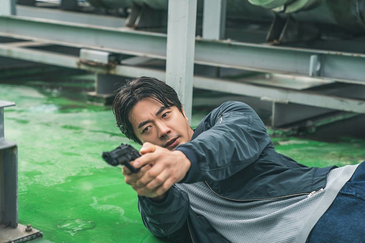 속편인데 박스오피스 휩쓴 작품 / (주)바이포엠스튜디오