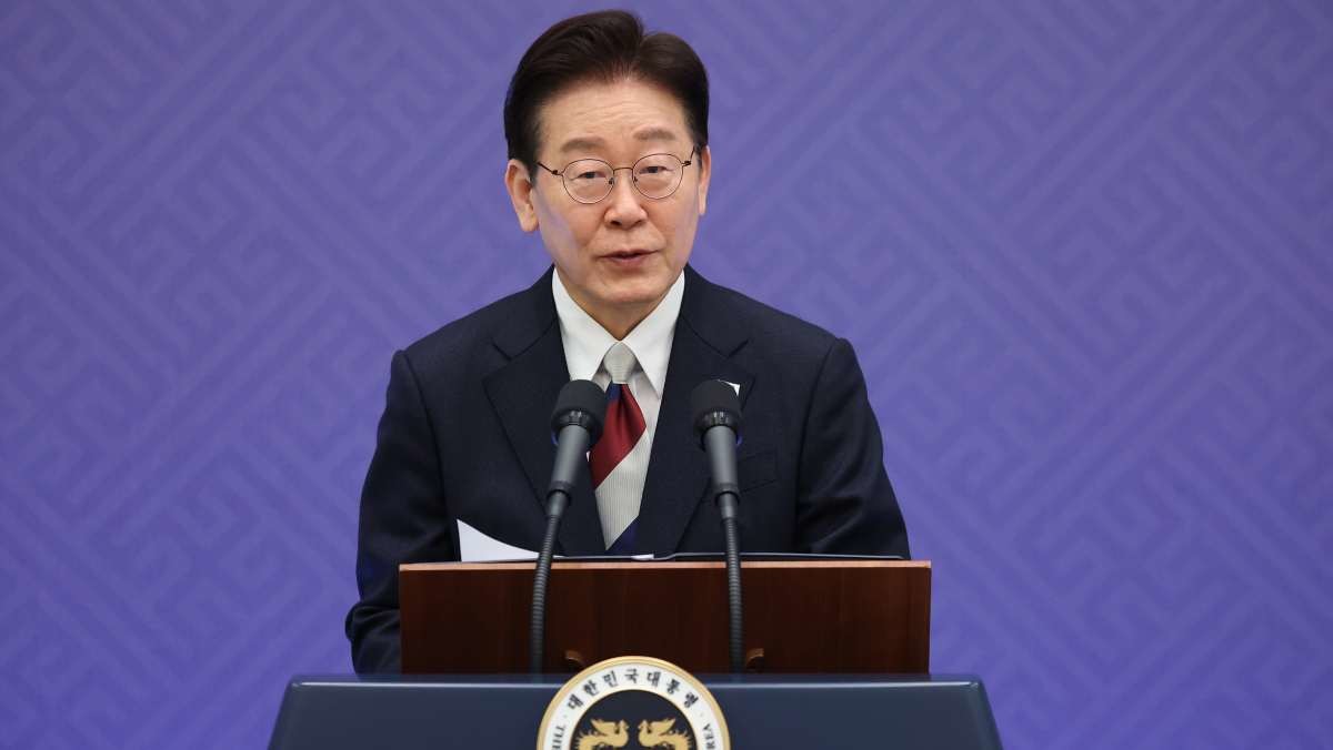 이재명 대통령이 지난 3일 청와대 영빈관에서 열린 에마뉘엘 마크롱 프랑스 대통령 국빈 방한 환영 오찬에서 환영사를 하고 있다. / 뉴스1