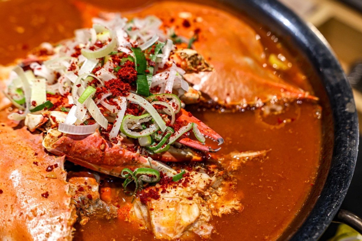 꽃게탕 자료사진 / davidwkchen-shutterstock.com