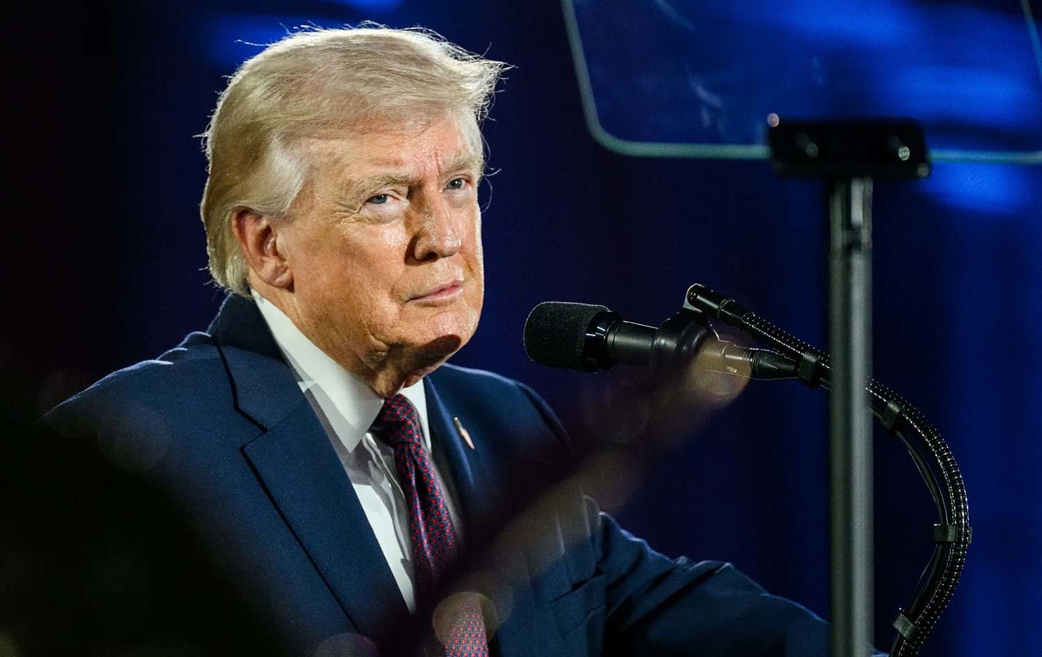 이번엔 욕설까지 섞어가며... 트럼프, 이란에 폭발했나