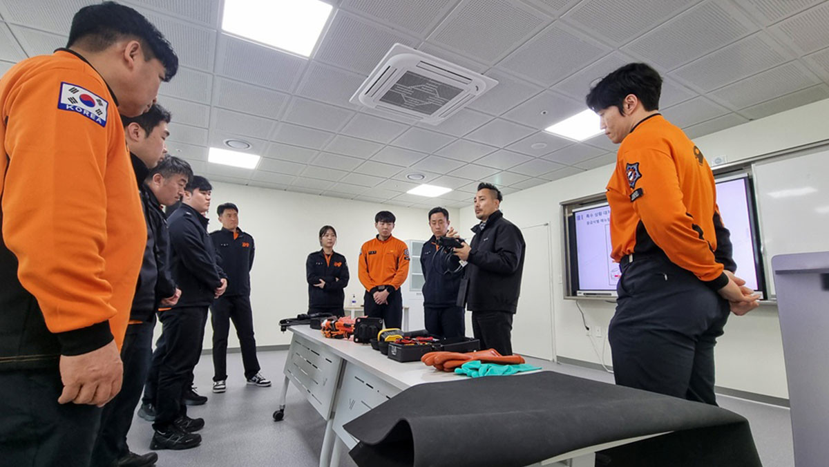 교육 이수중인 인천 소방공무원. / BYD 코리아