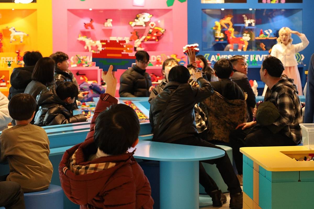 가족 방문객들이 만끽하는 모습 / 레고랜드 제공, 뉴스1