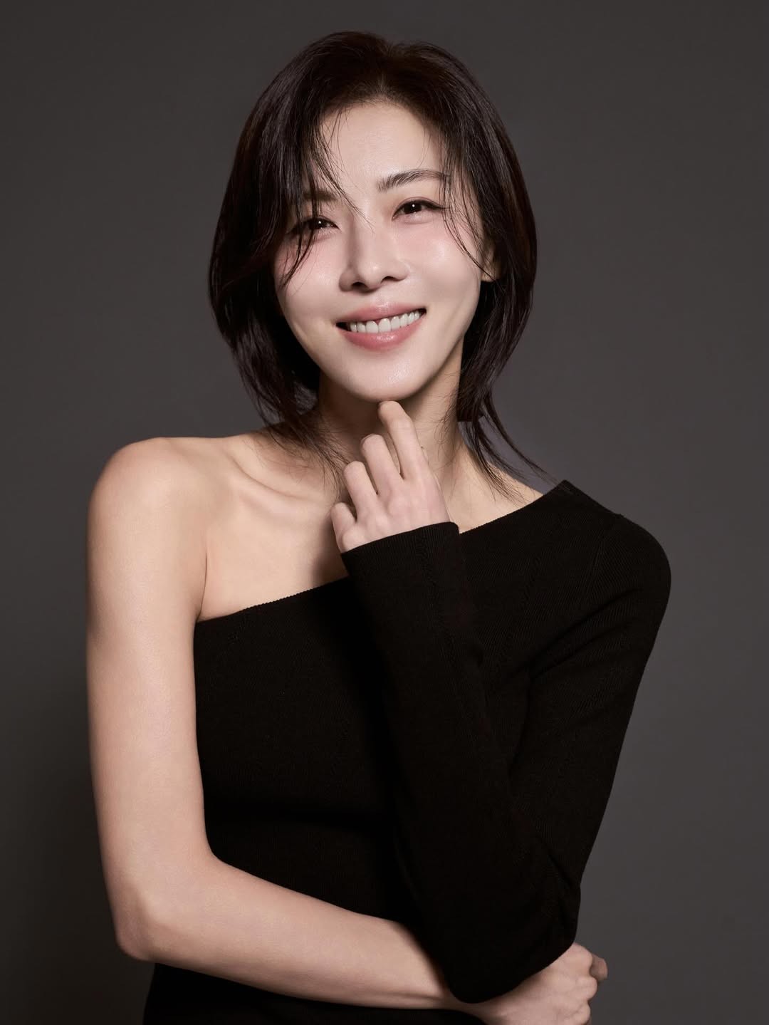 Ha Ji-won fan meeting profile photo / Haewadal Entertainment
