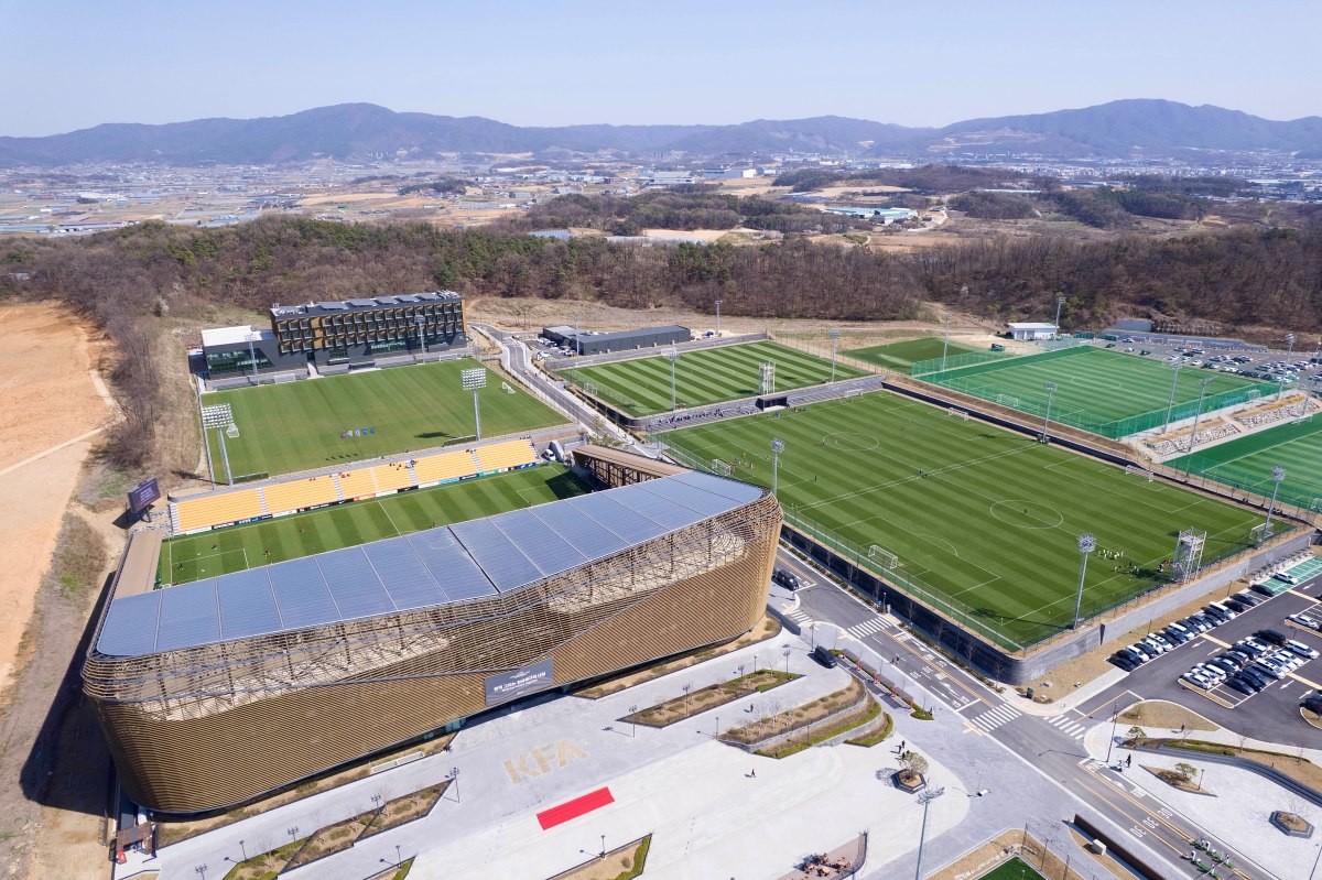 코리아풋볼파크 전경 / 천안시