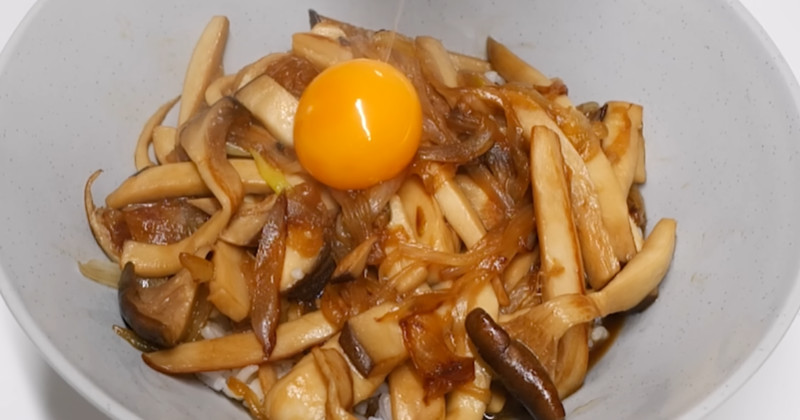 유튜브 '자취요리신 simple cooking'