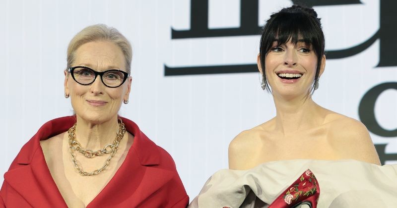 Meryl Streep and Anne Hathaway at The Devil Wears Prada showcase Seoul / News 1