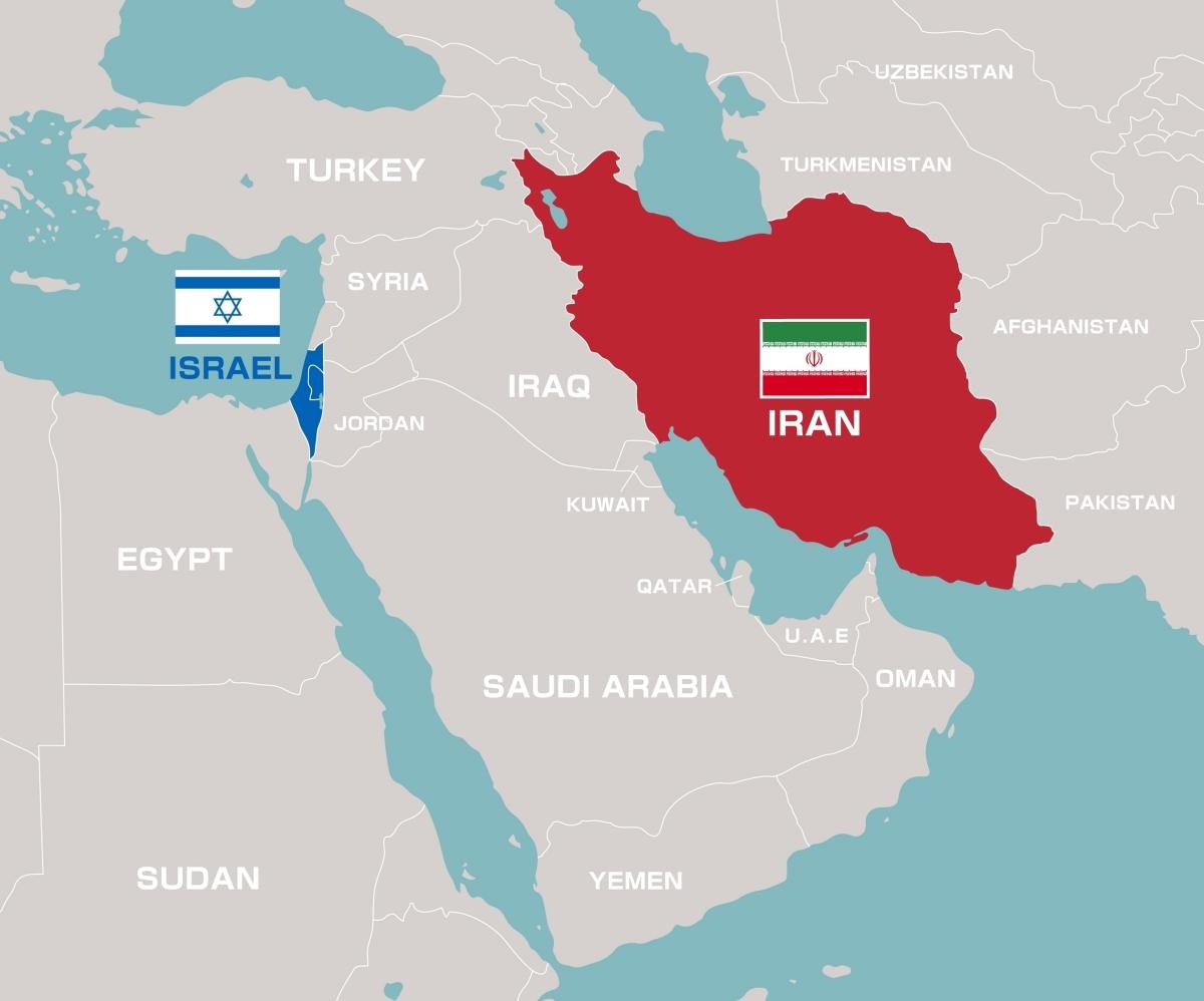 이스라엘과 이란의 땅 크기를 비교하는 자료 이미지. / Barks-shutterstock.com
