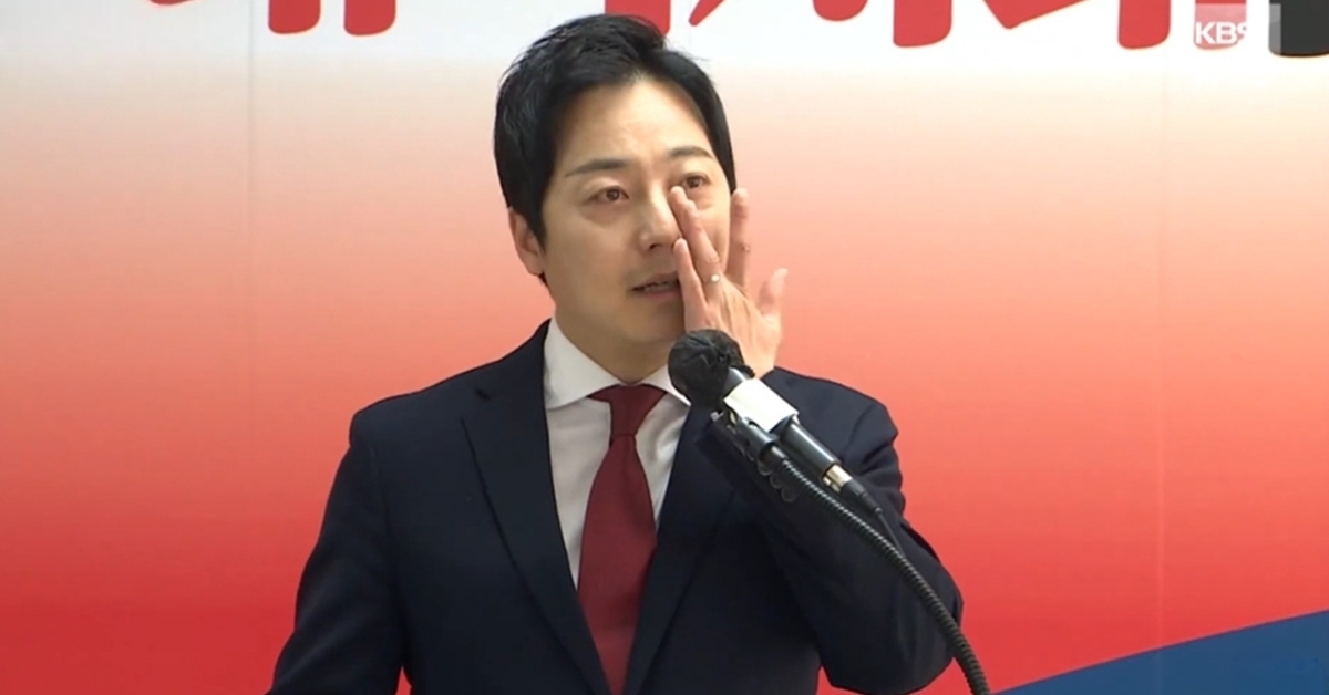 '홍준표에 눈물' 이성배 전 MBC 아나운서, 국힘 경기지사 출마 제의 받아