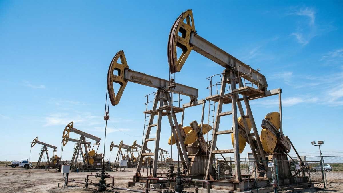 카자흐스탄 육상 유전을 재구성한 모습. / 위키트리