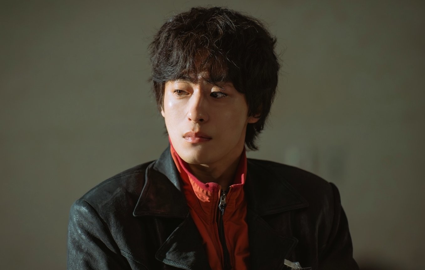 '모두가 자신의 무가치함과 싸우고 있다' 주연 배우 구교환 / JTBC