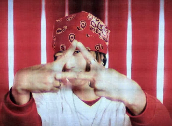 '트라이앵글' 티저 영상 일부. / '트라이앵글' 인스타그램