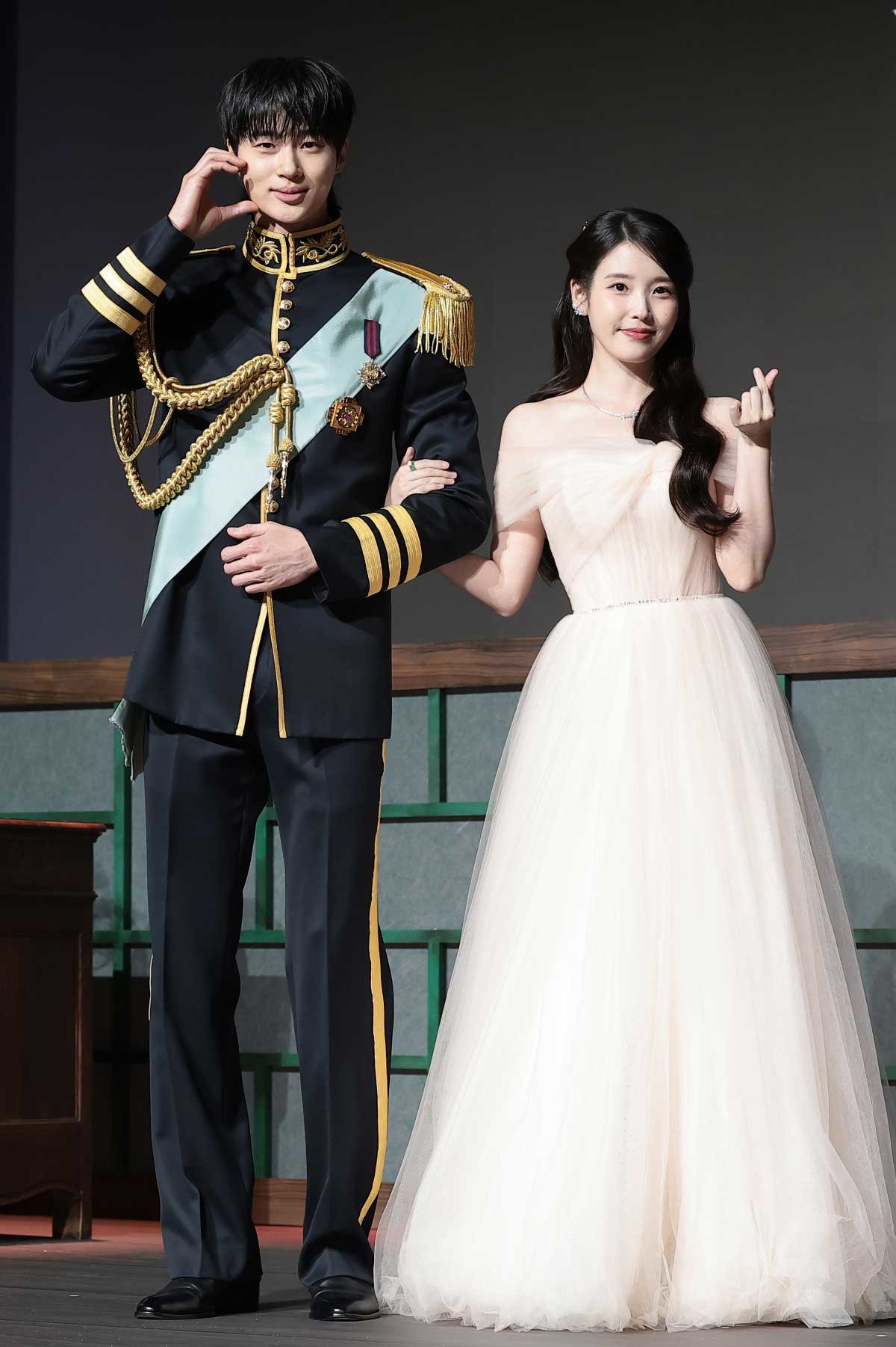 변우석·아이유, 벚꽃 커플. / 뉴스1