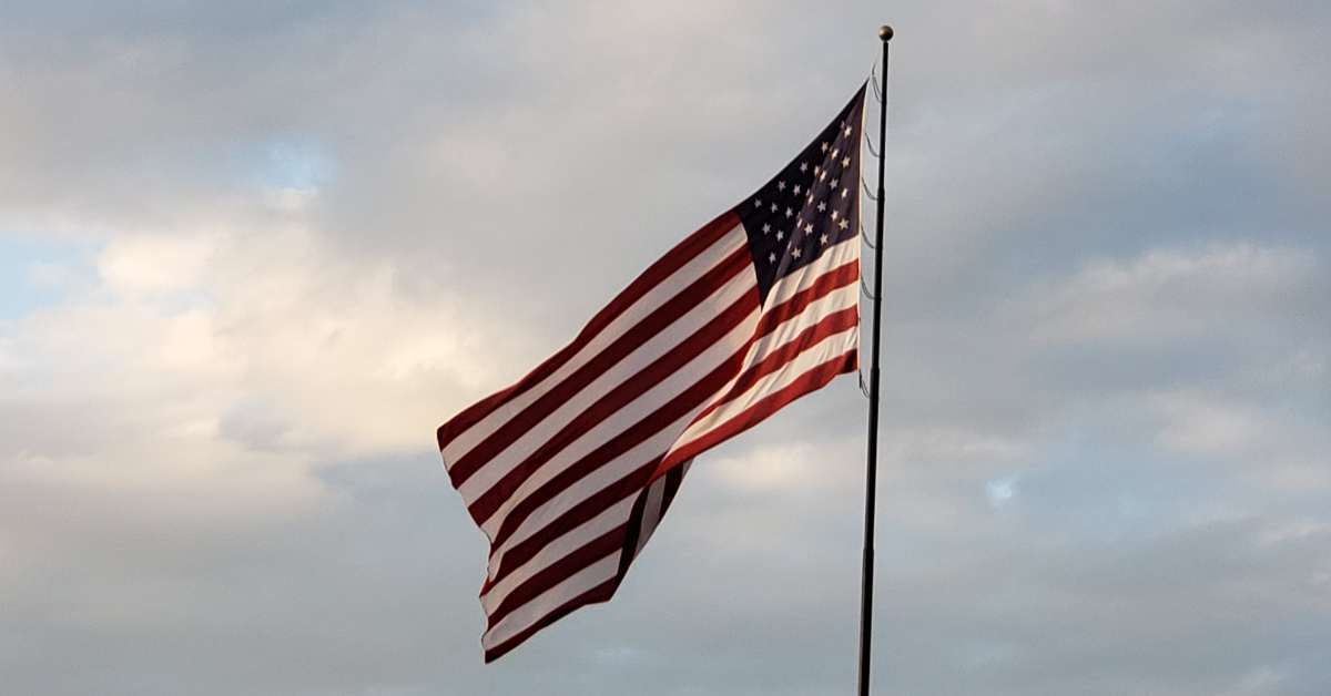 [속보] 트럼프 “美해군, 즉각 호르무즈 모든 선박에 봉쇄조치 시작”