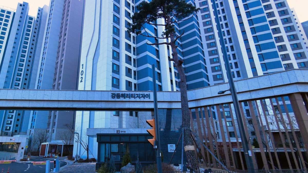 '강동 헤리티지 자이' 전경. / 네이버 로드뷰 캡처