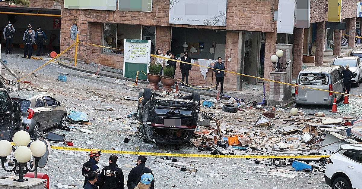 차량까지 뒤집혔다…‘주민 15명 부상’ 청주 식당 폭발사고, 원인 밝혀졌다