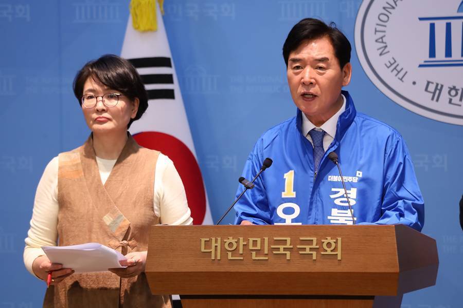 오중기 민주당 경북도지사 예비후보, "첫 여론조사서 '30% 벽' 돌파"