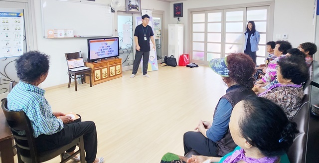 "백발의 그림자, 더 이상 방치 안 해"… 전남, 초고령층 벼랑 끝 구출 작전 '시동'