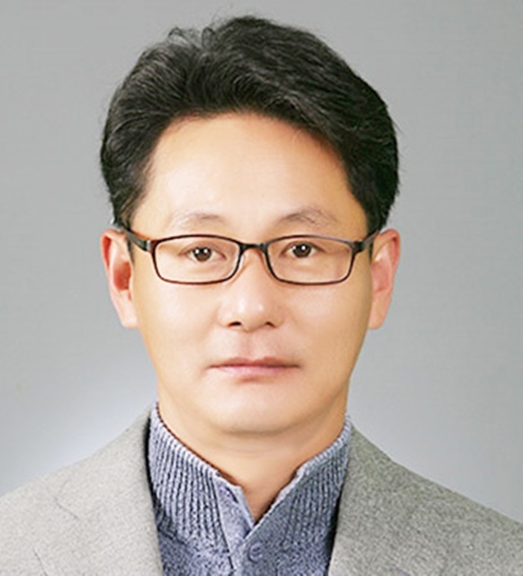 공무원연금공단 상임이사에 나문 민주평통 상임위원