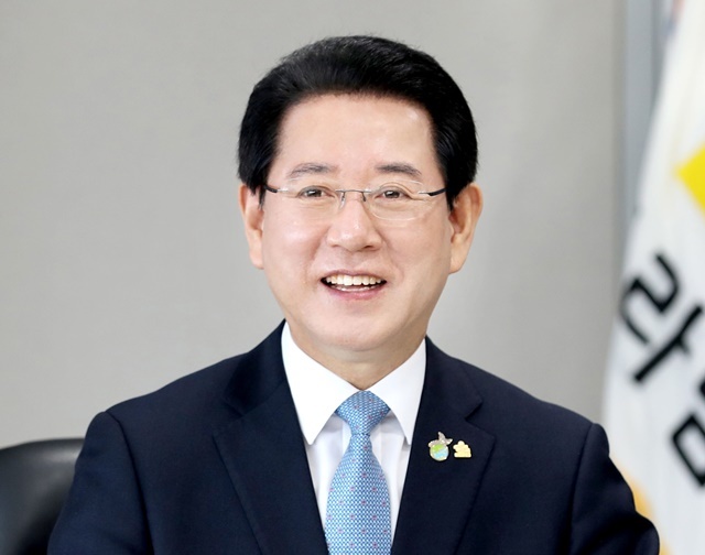 "자전거길 달리고 파크골프 즐긴다"… 김영록, 전 세대 아우르는 '생활문화 5대 약속' 발표