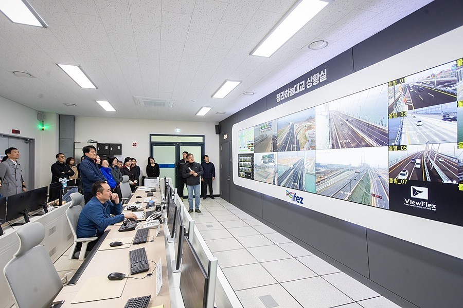 강범석 서구청장, 개장 앞둔 '청라하늘대교 관광시설' 현장 점검