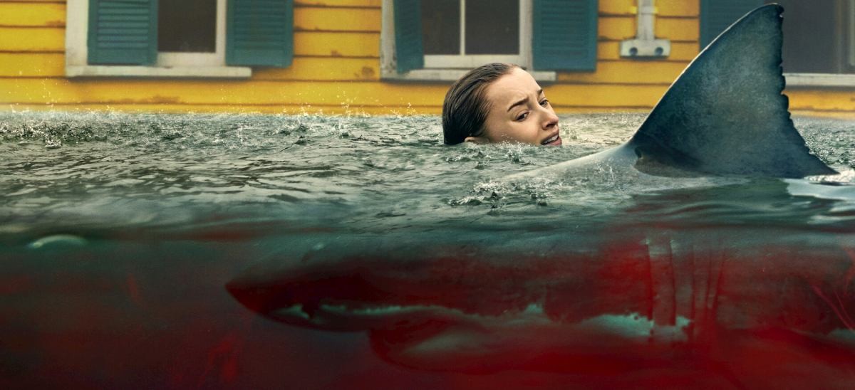 ‘스래시: 상어의 습격’ 스틸컷. / 넷플릭스 제공