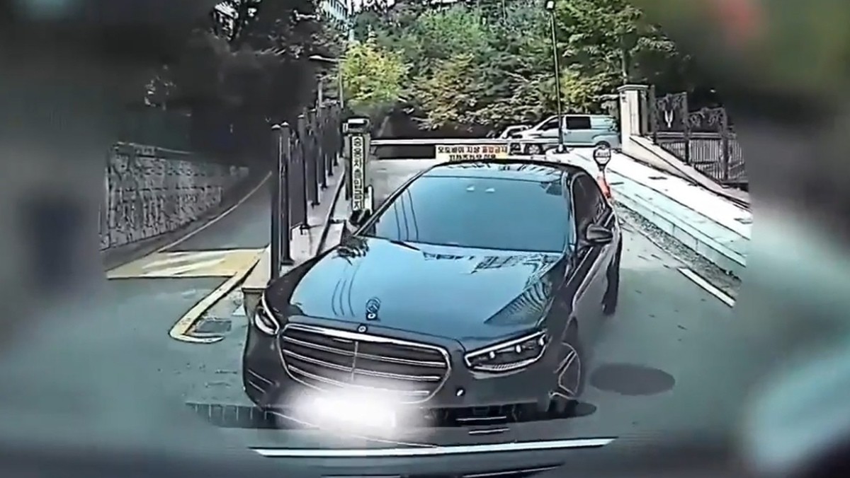 정차 명령을 무시한채 달아나던 상습 사기범 / 서울경찰청 제공