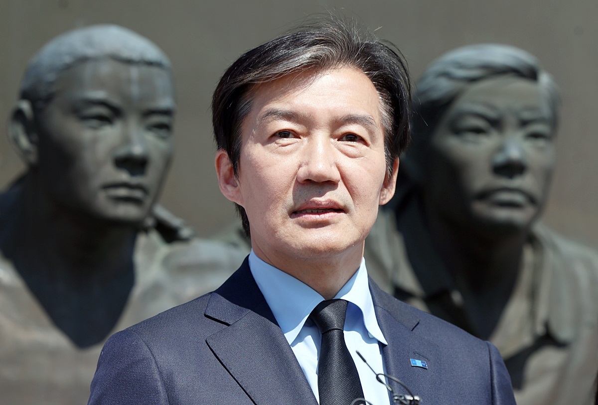 조국, 국회의원 도전…경기 평택을 재선거 출마 선언 