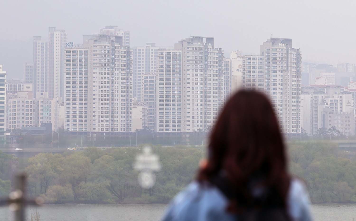 전셋집 찾아 삼만리… "갈 곳이 없다" 세입자들 공포