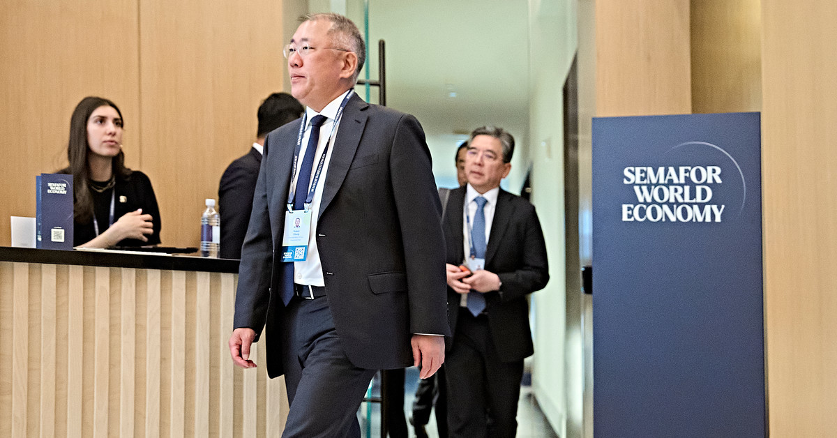 시총 100조 탈환한 현대차…정의선 회장이 워싱턴서 꺼내든 '승부수'는?