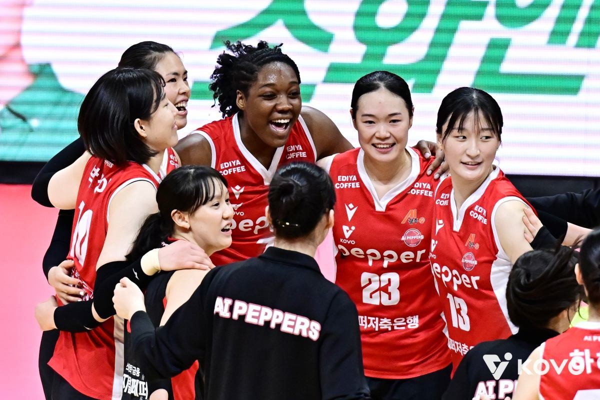 2025-26 시즌 페퍼저축은행 선수들 모습. / 뉴스1