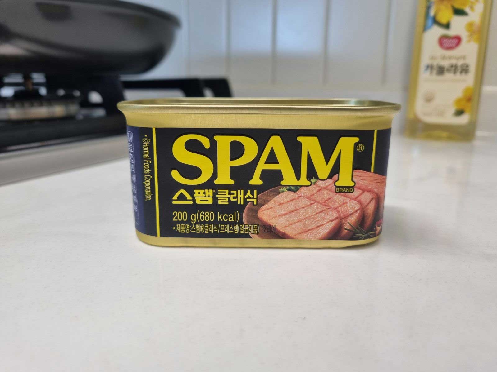 먹기 직전의 통조림의 모습. / 위키트리