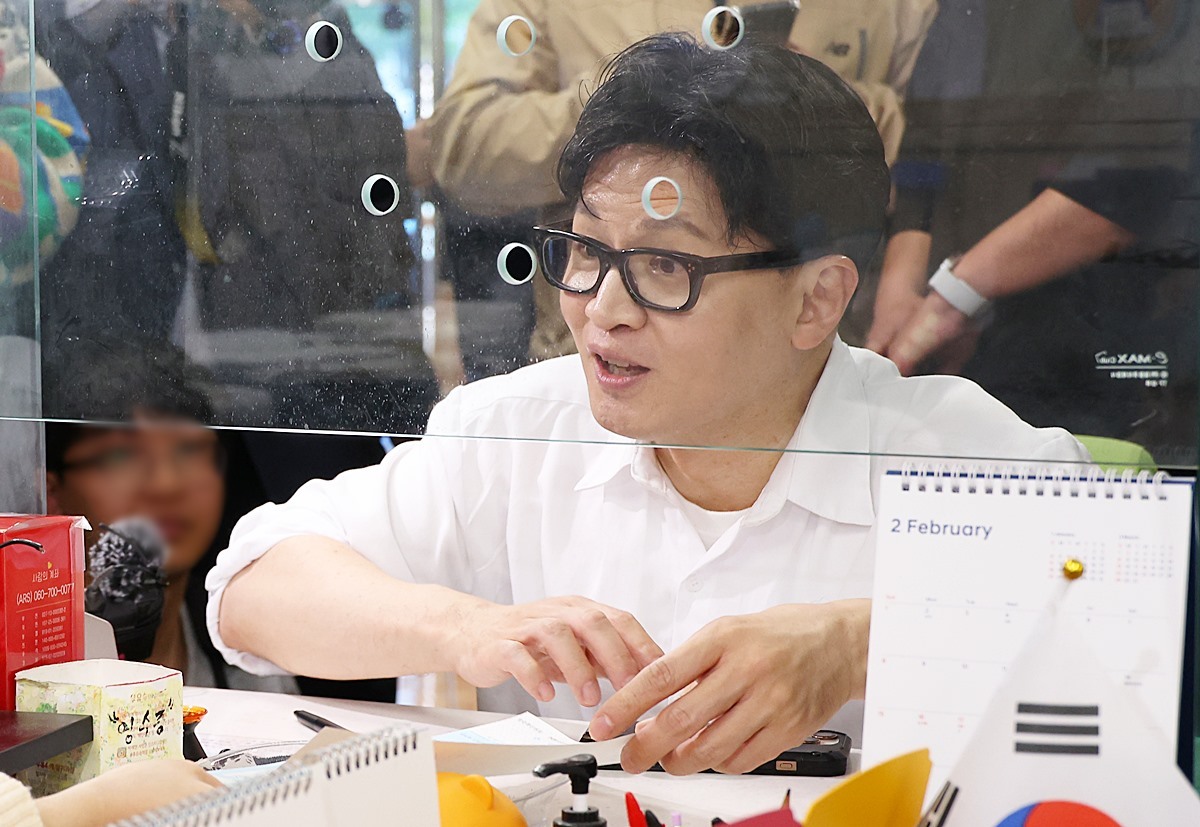 “한동훈, 지금이 복당해야 할 시점”…국민의힘 지도부서 처음 나온 목소리