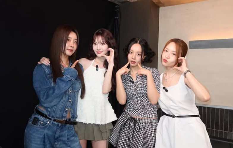 (왼쪽부터) 걸스데이 소진, 유라, 혜리, 민아 사진. / 혜리 인스타그램