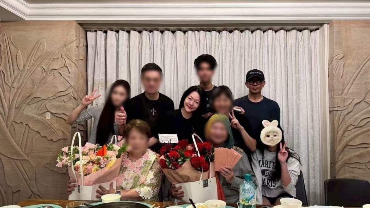 지난해 5월 故서희원 모친을 통해  공개된 구준엽 근황. 많이 야윈 모습. / 故서희원 모친 SNS