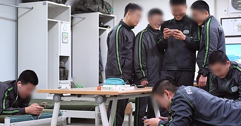 월급 받아 주식, 코인에 빠진 군인들...보다 못한 국방부가 내린 '결정'