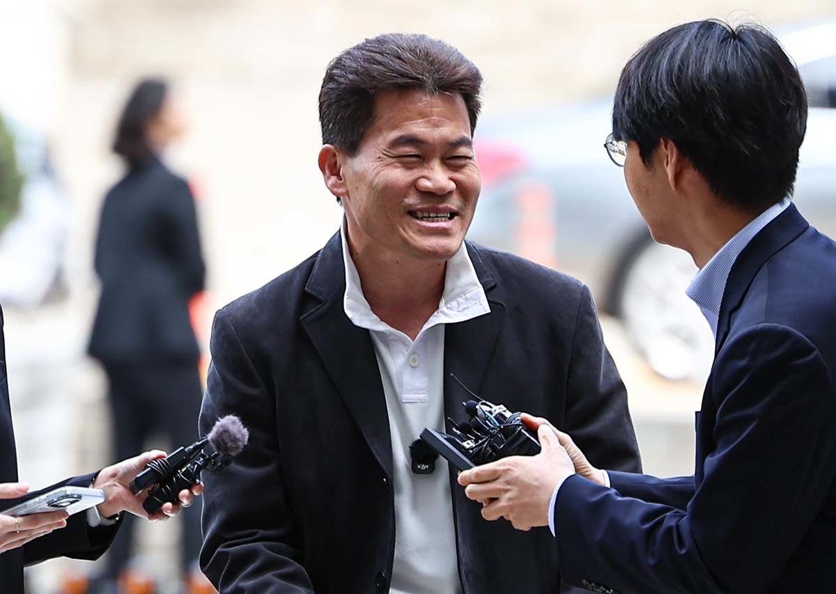 전한길 “난 법 없이 살아왔고 전과도 없는데...”