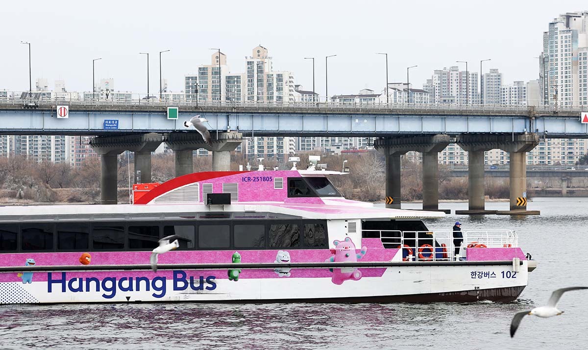 서울시, 한강버스 흑자 날 때까지 시 예산 투입한다 