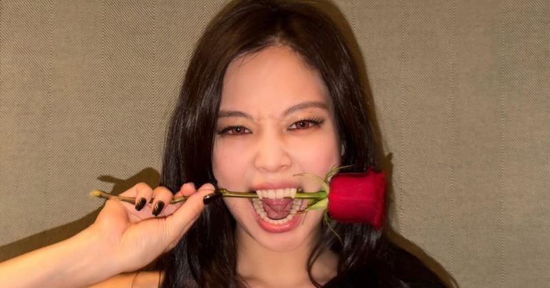 Jennie 'Dracula' concept / Jennie Instagram