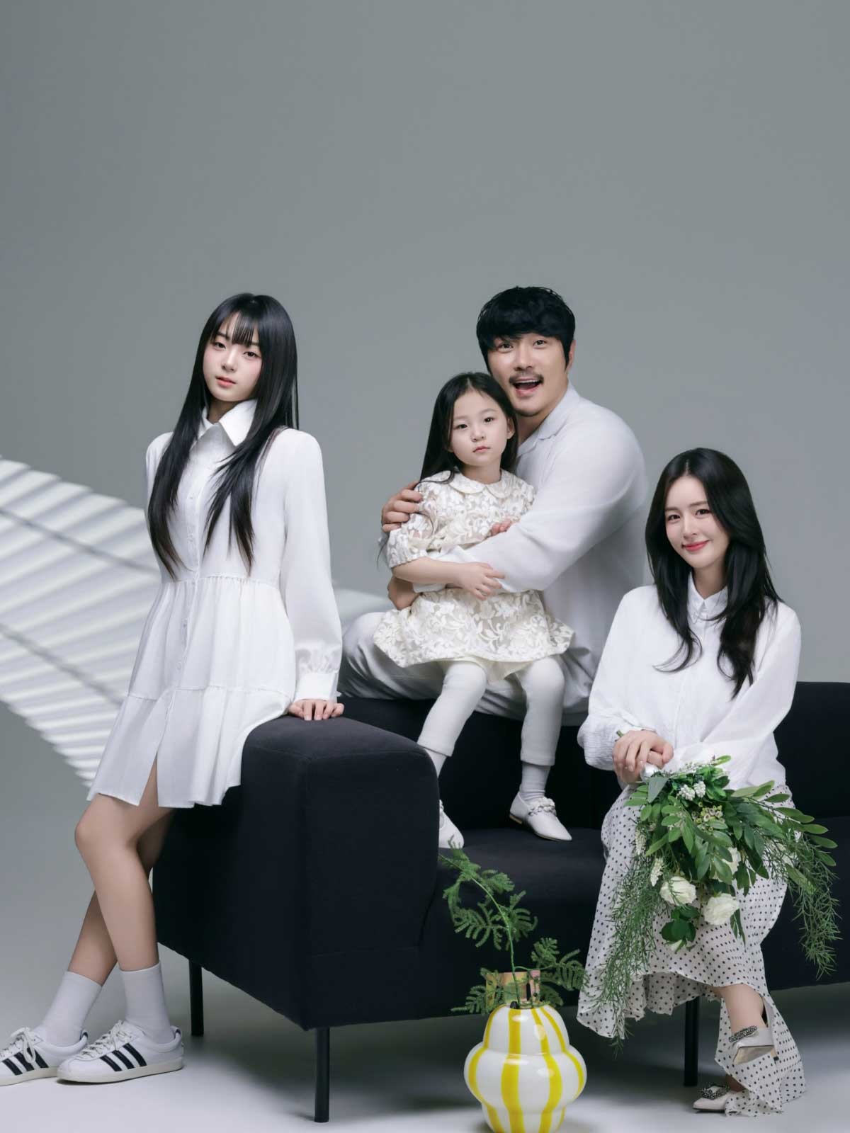 KCM이 공개한 가족 사진. / KCM 인스타그램